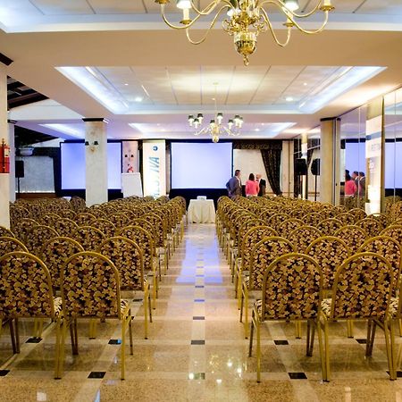 Ramada By Wyndham Buenos Aires Hotel Vicente Lopez Kinh doanh bức ảnh