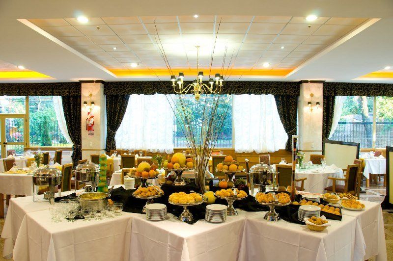 Ramada By Wyndham Buenos Aires Hotel Vicente Lopez Ngoại thất bức ảnh