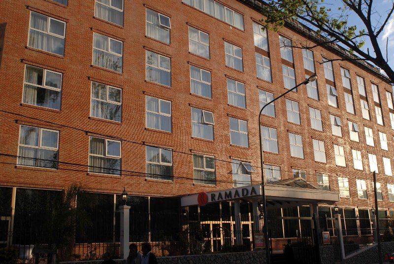Ramada By Wyndham Buenos Aires Hotel Vicente Lopez Ngoại thất bức ảnh