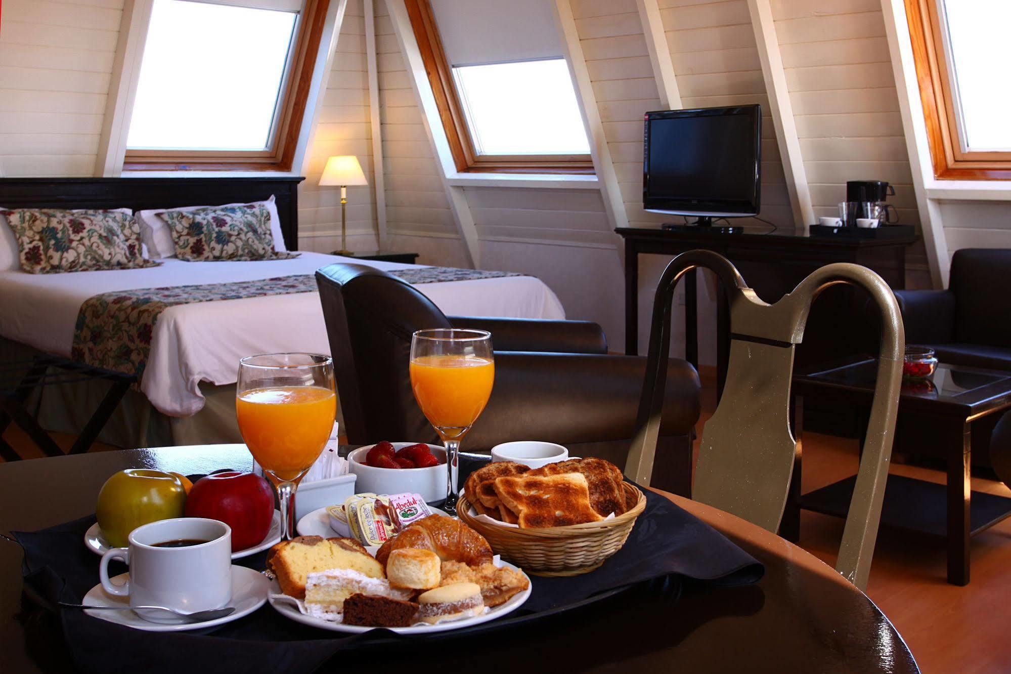Ramada By Wyndham Buenos Aires Hotel Vicente Lopez Ngoại thất bức ảnh