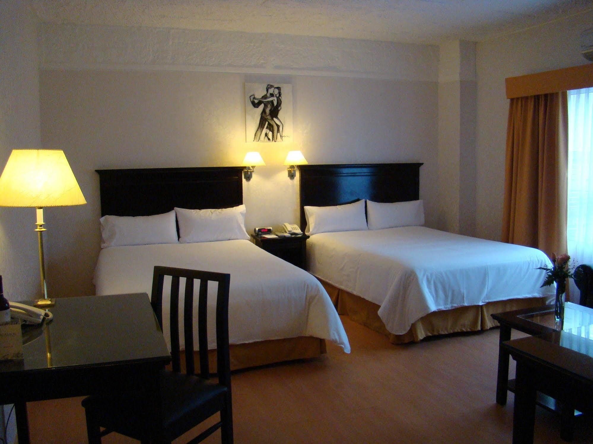 Ramada By Wyndham Buenos Aires Hotel Vicente Lopez Ngoại thất bức ảnh