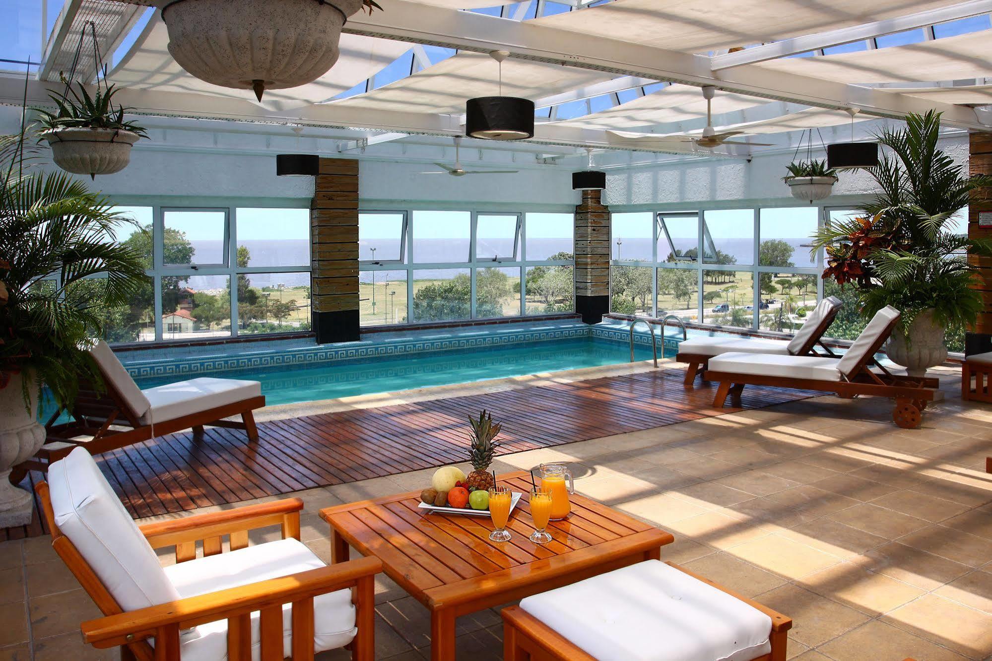 Ramada By Wyndham Buenos Aires Hotel Vicente Lopez Ngoại thất bức ảnh